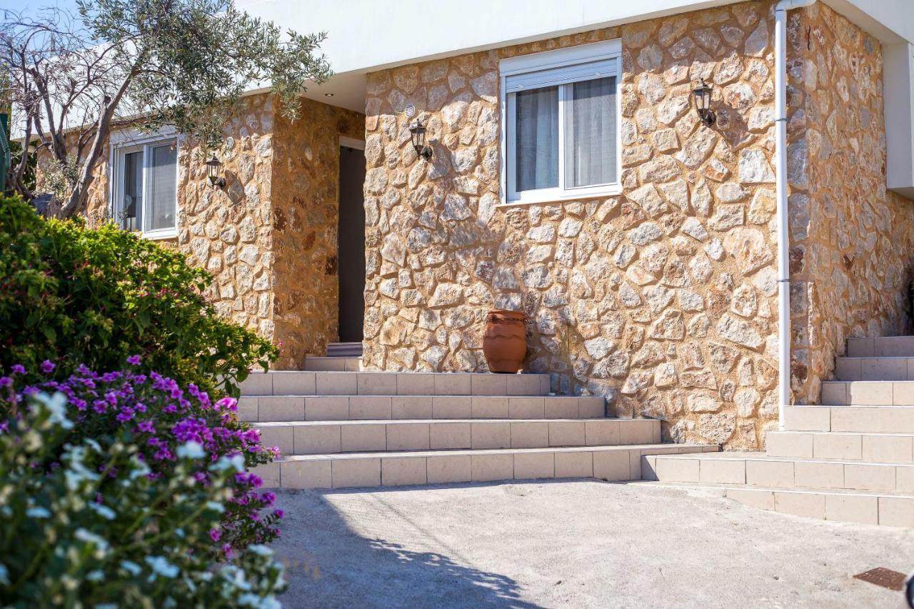הוילה פליראקי Errik Luxury House מראה חיצוני תמונה