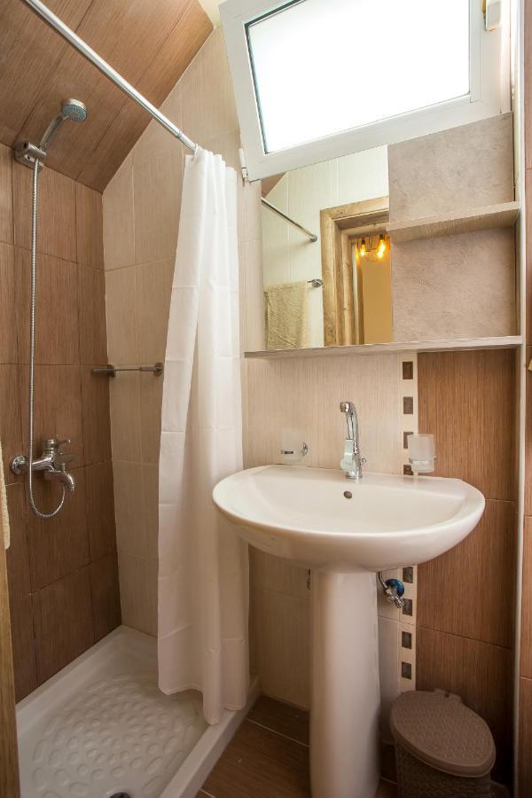הוילה פליראקי Errik Luxury House מראה חיצוני תמונה