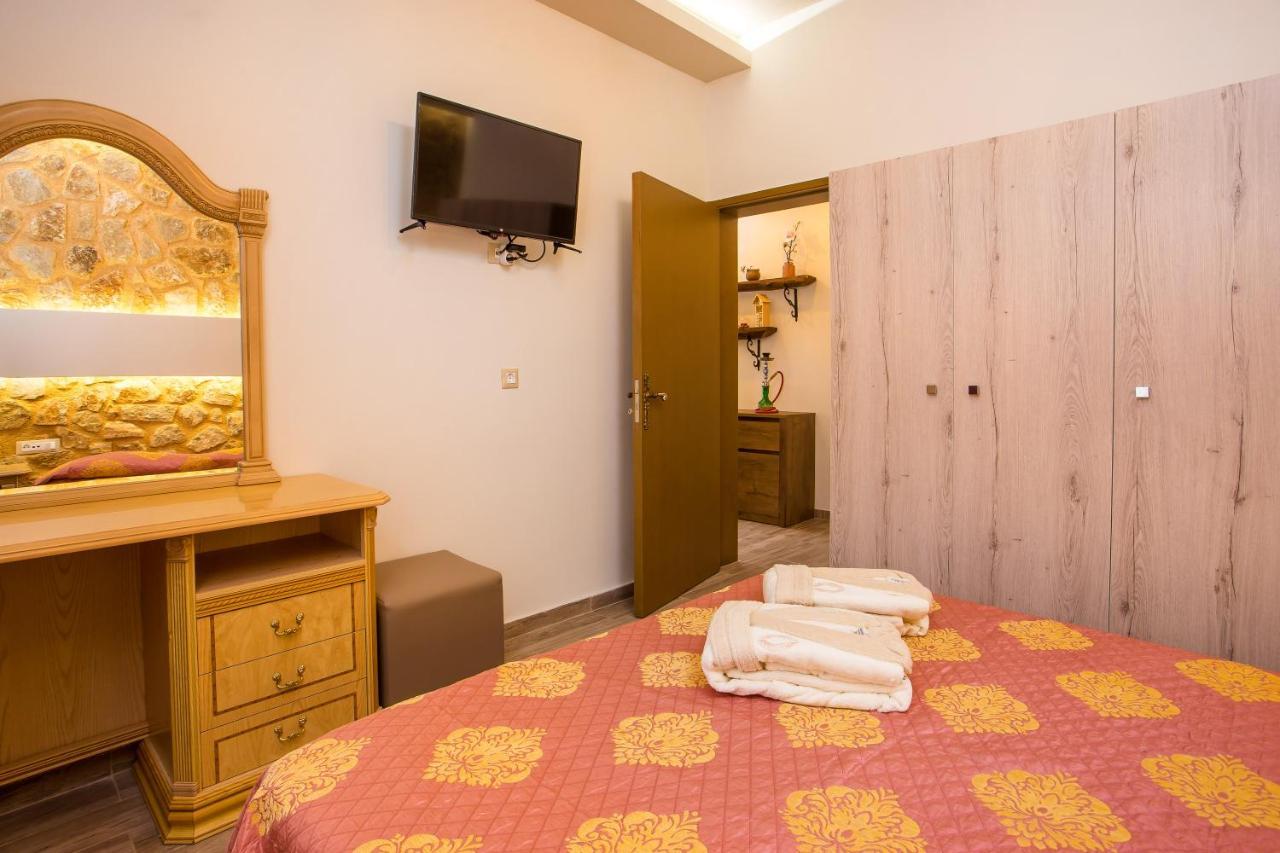 הוילה פליראקי Errik Luxury House מראה חיצוני תמונה
