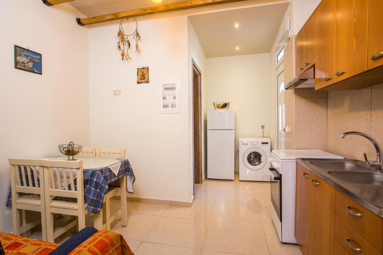 הוילה פליראקי Errik Luxury House מראה חיצוני תמונה