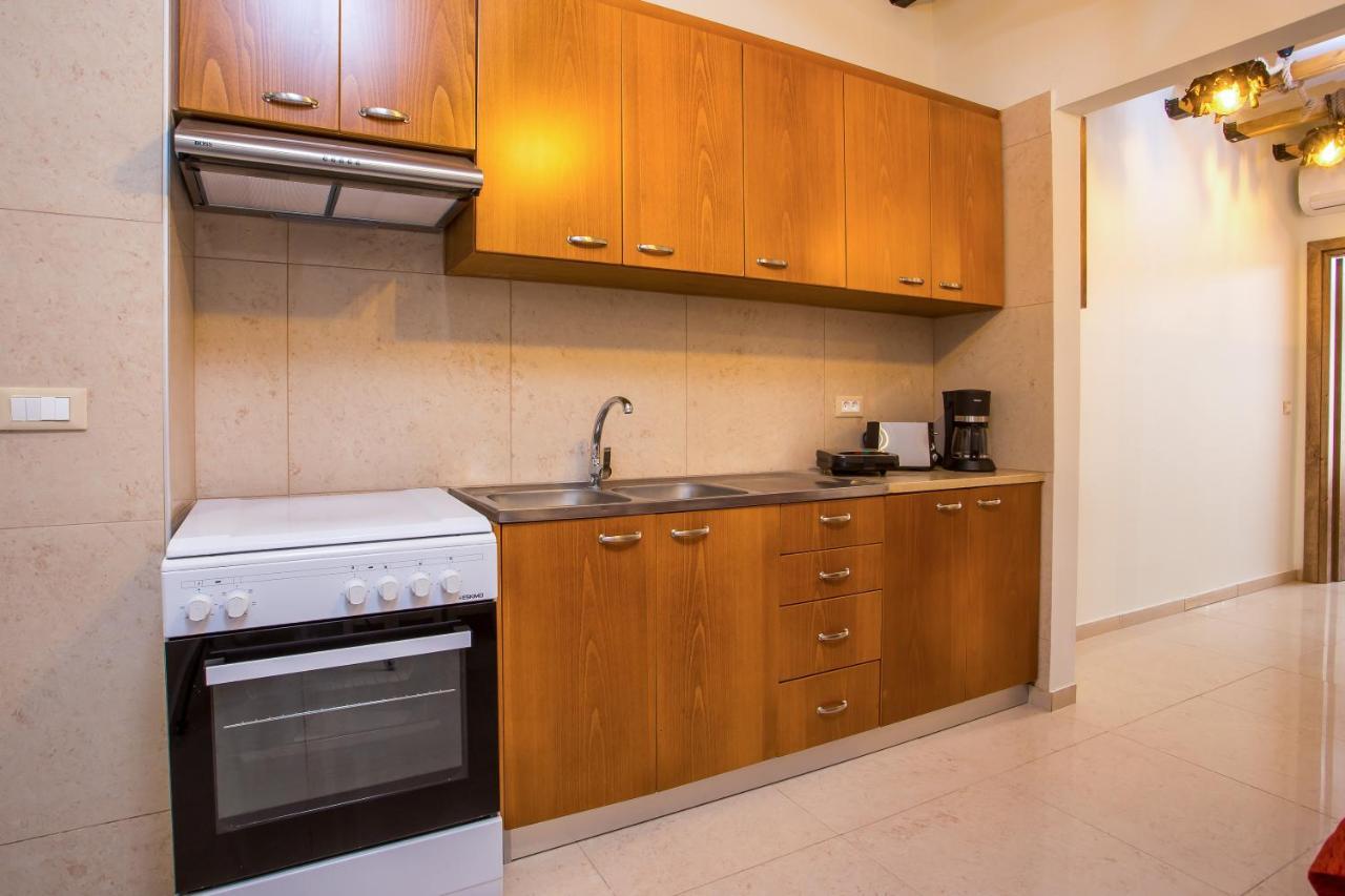הוילה פליראקי Errik Luxury House מראה חיצוני תמונה